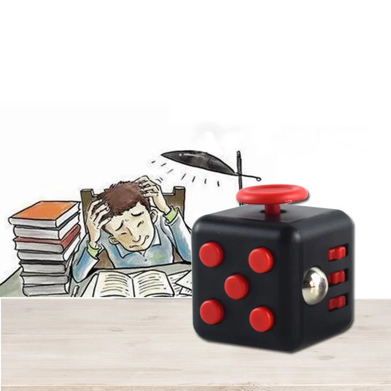 Fidget Cube – Klicka, Vrid och Håll Fokus!